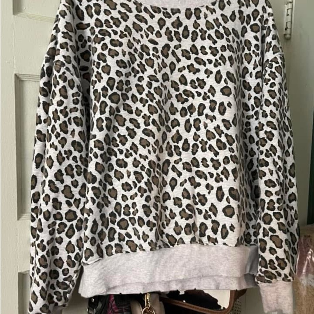 Easel White and Brown Crew Neck Sweater with Leopard Print